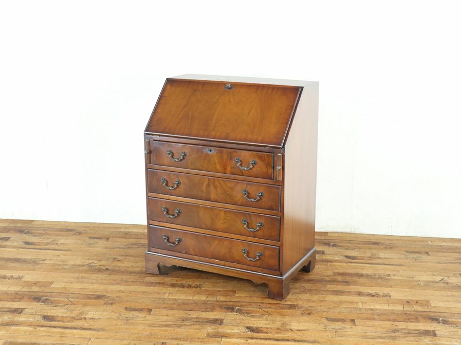 マホガニー材特有の美しい杢目を活かしたライティングビューロー 80838