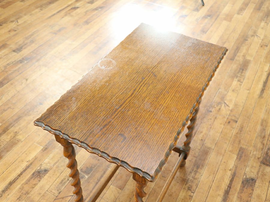 僅かに明るめ イギリスアンティーク オケージョナルテーブル 80684